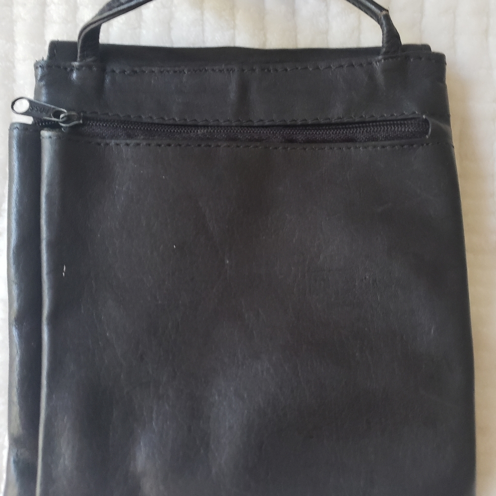 Black small crossbody purse
